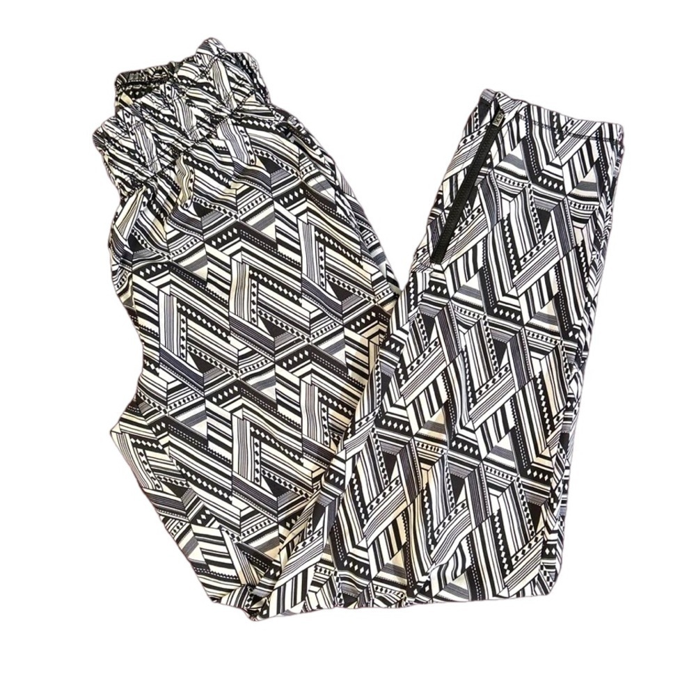 Victoria’s Secret Sport black & white joggers with pockets & drawstring size XS